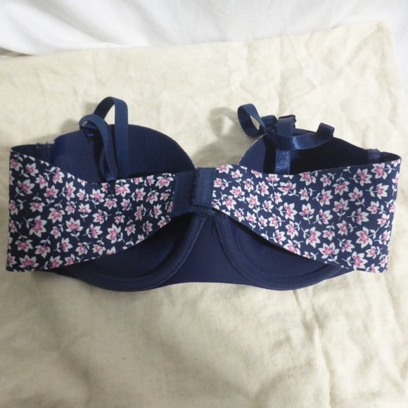ADRIENNE VITTADINI STUDIO, wired floral bra, 34C, EUC - Picture 2 of 9
